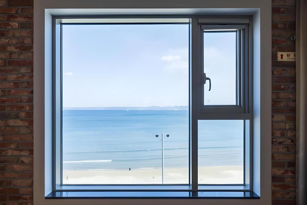 Pohang Hotel View Bagian luar foto