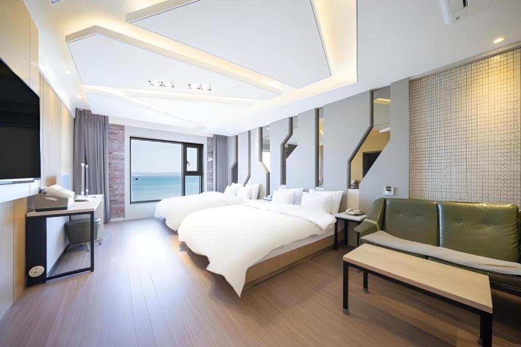 Pohang Hotel View Bagian luar foto