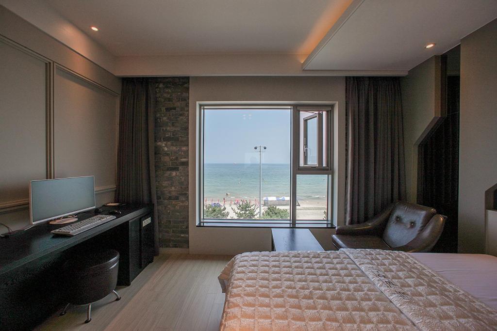 Pohang Hotel View Bagian luar foto